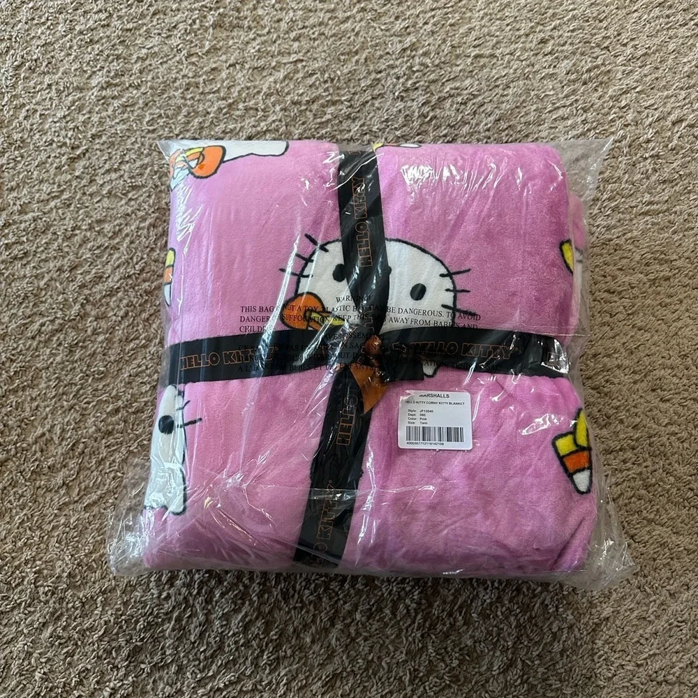 Hello Kitty Halloween Candy Corn Pink Twin Size Plush Throw Blanket